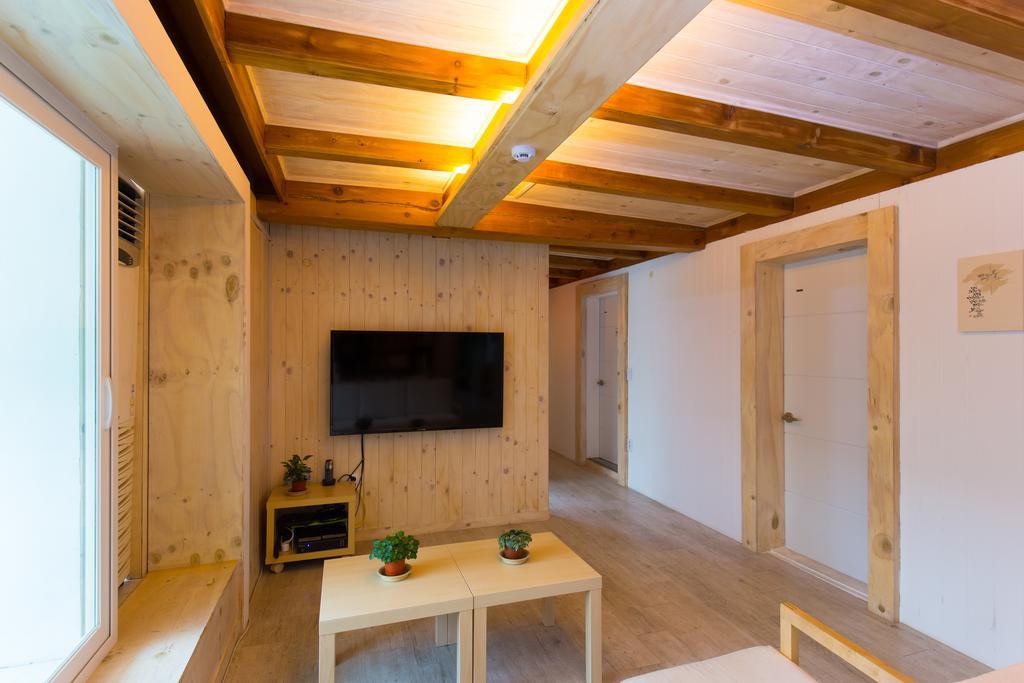Lian Guesthouse Seoul Exterior photo